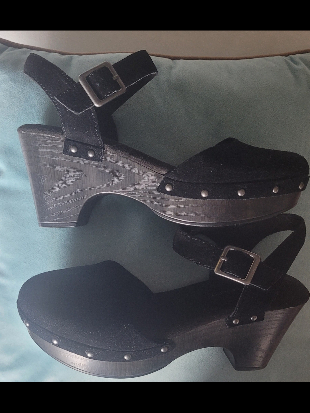 House of Harlow 1960 Black Cherub Suede Studded Clogs with Buckle Strap Sz. 8.5M